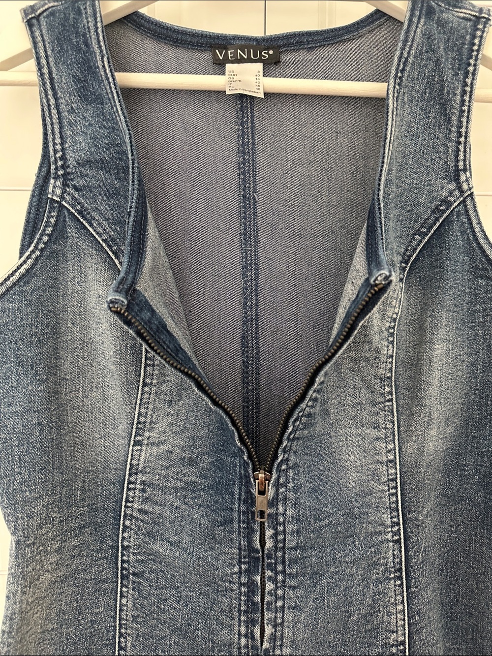 VENUS Faded Washed Blue Denim Zip-Front Bodycon Dress - Picture 3 of 6